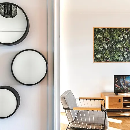 Parenthèse Chic&spacieuse à - 4 Chambre, Balcon, Calme&parking Gratuit * Angers