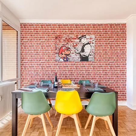 Parenthese Chic & Spacieuse A - 4 Chambre, Balcon, Calme & Parking Gratuit Apartment *