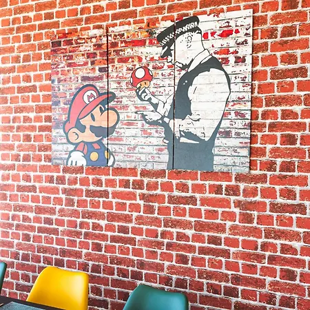 Parenthese Chic & Spacieuse A - 4 Chambre, Balcon, Calme & Parking Gratuit Apartment