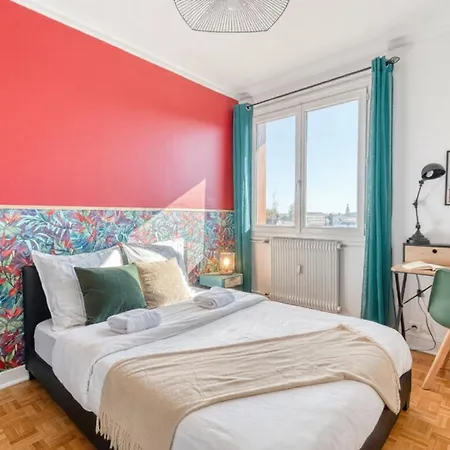 Ps4 Pour Longs Sejours - Parenthese Chic & Spacieuse A Angers - 4 Chambres, Balcon, Parking Gratuit * 昂热