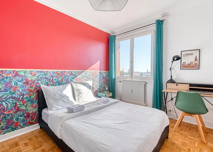 Super 8 - 8 Personnes - 4 Chambres - Ideal Groupes Et Professionnels - Parking - Wifi * Angers