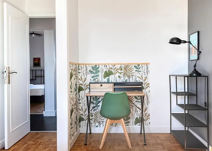 Ps4 Pour Longs Sejours - Parenthese Chic & Spacieuse A Angers - 4 Chambres, Balcon, Parking Gratuit 公寓 *