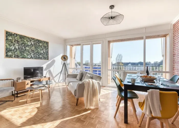 Ps4 Pour Longs Sejours - Parenthese Chic & Spacieuse A Angers - 4 Chambres, Balcon, Parking Gratuit * 昂热