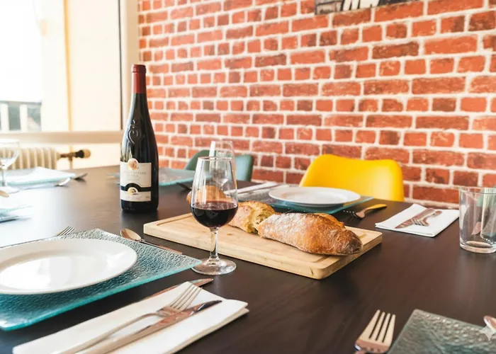 Daire Super 8 - 8 Personnes - 4 Chambres - Ideal Groupes Et Professionnels - Parking - Wifi